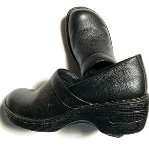 Born Black Leather Wedge Heel Clogs Comfort Shoes